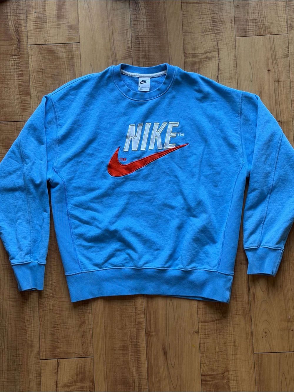 Nike Blue Preppy Crewneck Sportswear French Terry Embroidered Logo Sweatshirt - Picture 2 of 14